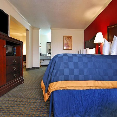 Americas Best Value Inn Kingsville Kültér fotó